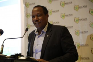 Tiến sĩ Richard Gakunju tại buổi ra mắt Kế hoạch Chiến lược NACADA